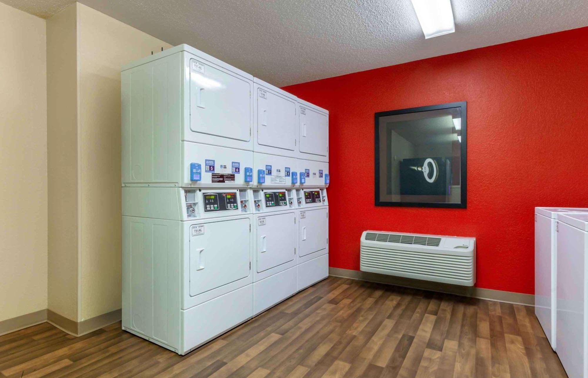 Extended Stay America Suites - Rockford - I-90 Exteriör bild