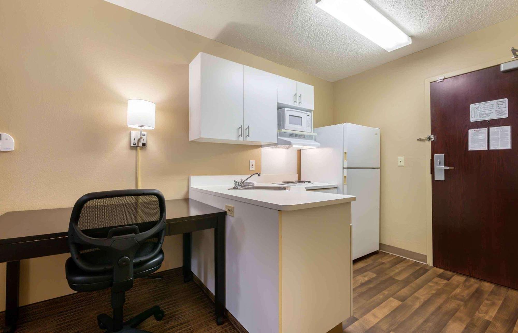 Extended Stay America Suites - Rockford - I-90 Exteriör bild