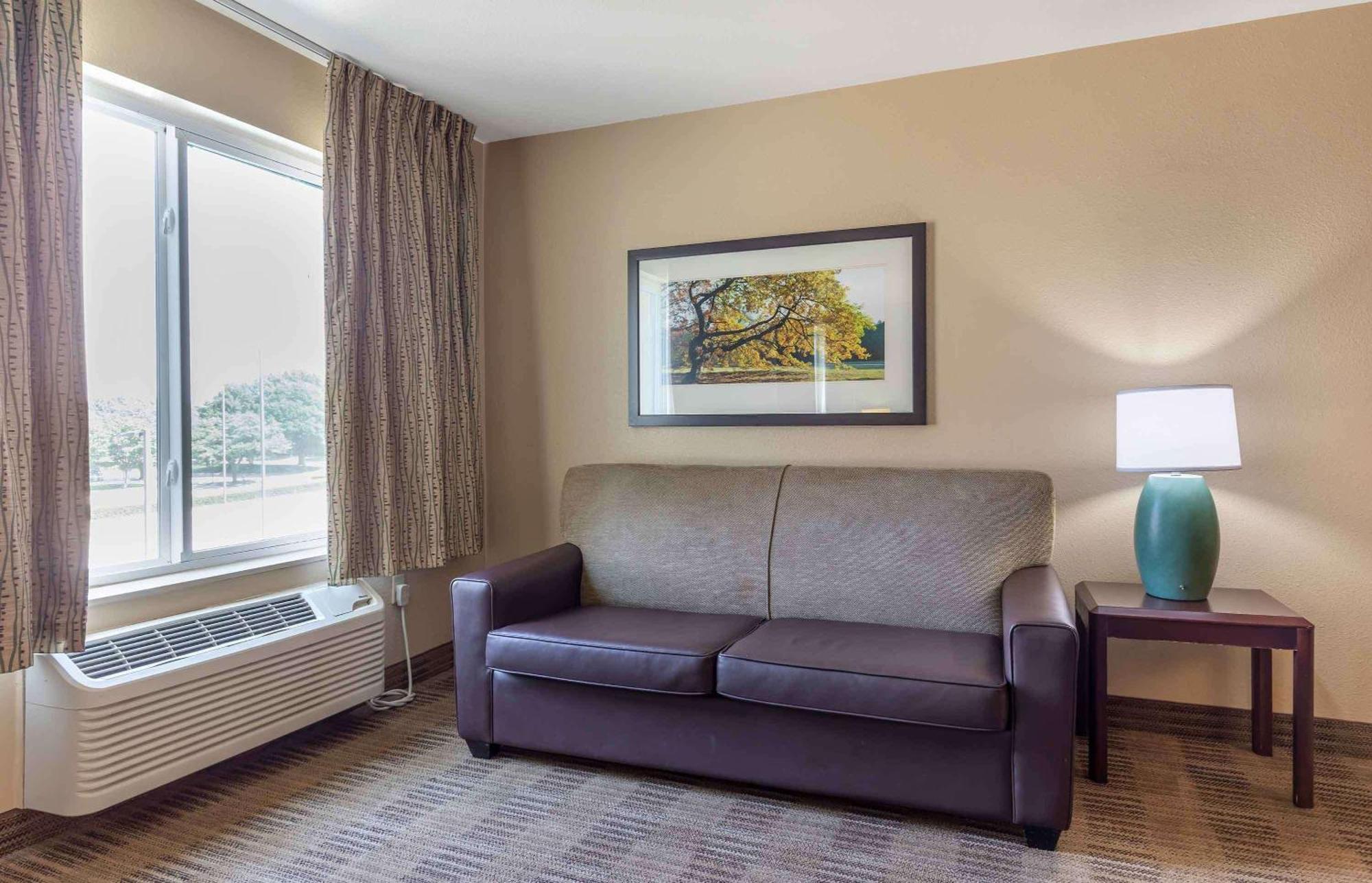 Extended Stay America Suites - Rockford - I-90 Exteriör bild