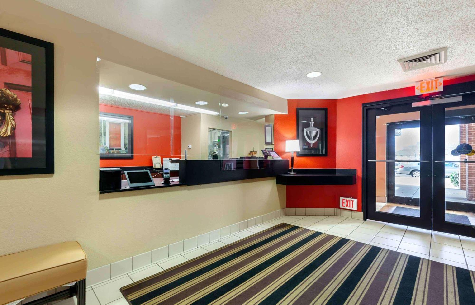 Extended Stay America Suites - Rockford - I-90 Exteriör bild